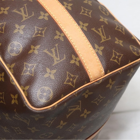 🌹💯Authentic LOuis Vuitton 45 Keepall Bandolier in Monogram🌹 - Picture 9 of 16